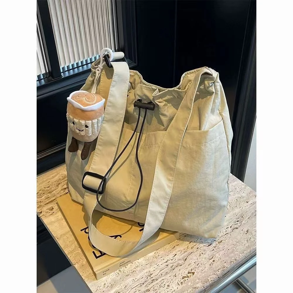 【贵妃】a746 蛇年新款新款高级感通勤单肩腋下大包包女