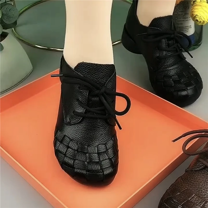 真皮单鞋女春秋新款牛皮圆头粗跟低跟女鞋深口系带皮鞋复古妈妈鞋