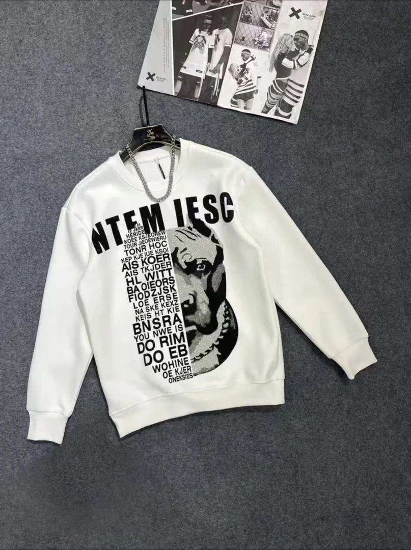 11867-868潮牌烫钻狗头翅膀秋冬休闲卫衣重工长袖圆领时尚套装