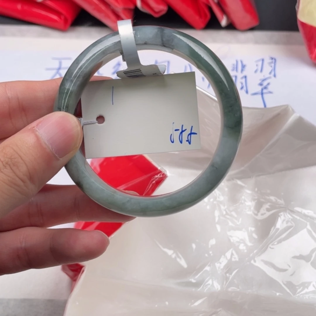 【闪购商品】翡翠手镯未镶嵌俺****困1