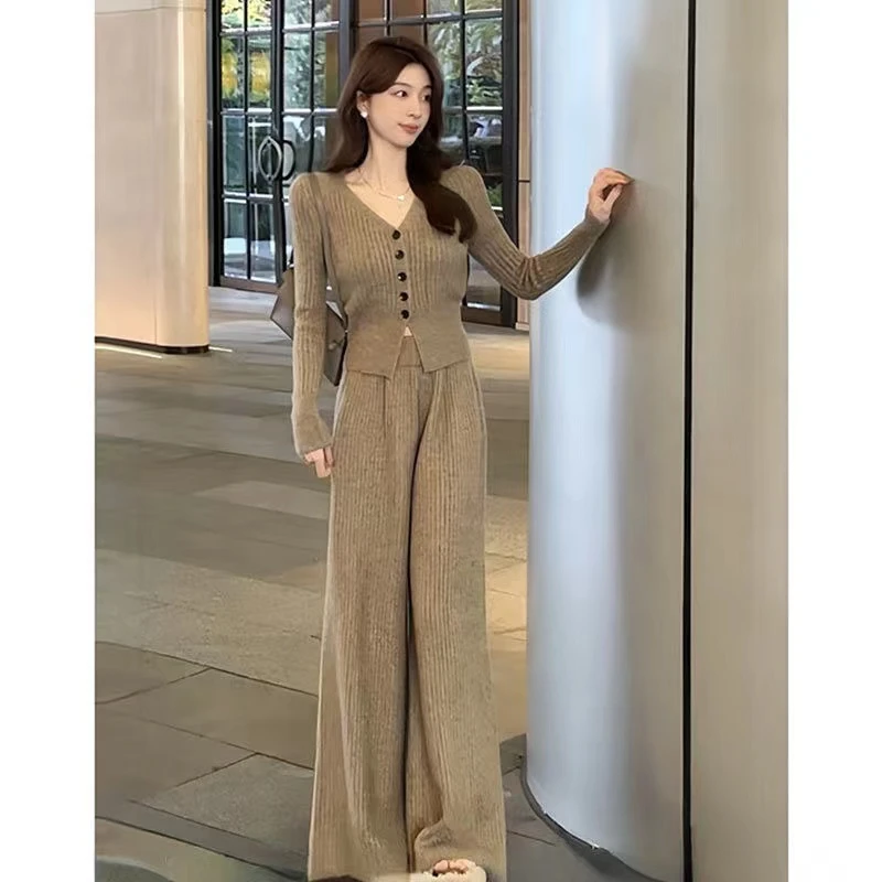 早秋穿搭搭配一整套时尚小个子香风针织套装2024新款女秋冬高级感