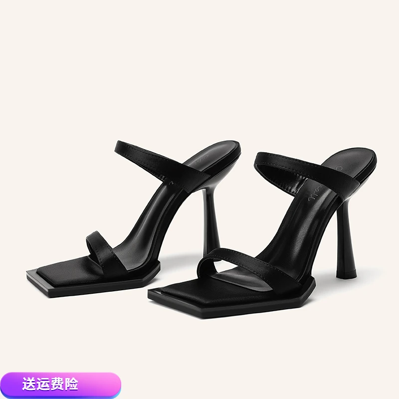 2024年夏季新款气质一字带高跟凉鞋女方头露趾黑色链条绝美高跟鞋