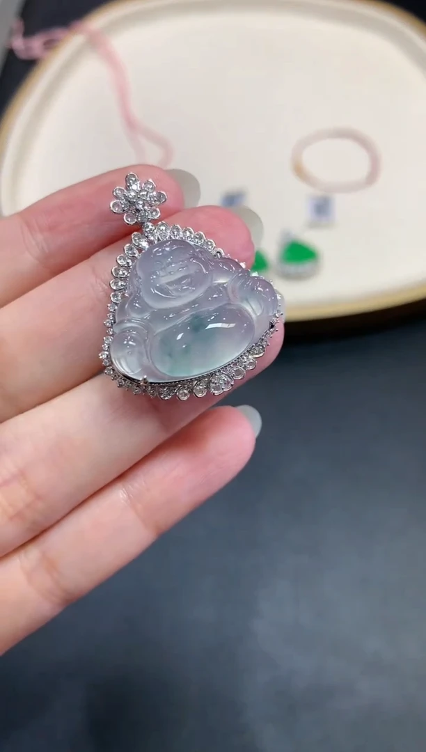 【闪购商品】翡翠吊坠(不含链)18K金镶嵌D174|18800