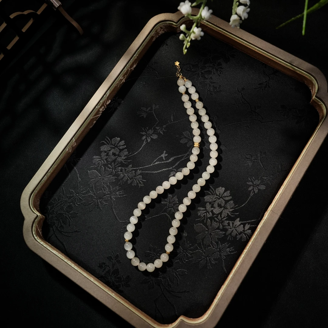 【月光女神】和田玉珠链卡6+左右-18k金--GG592|BHT7