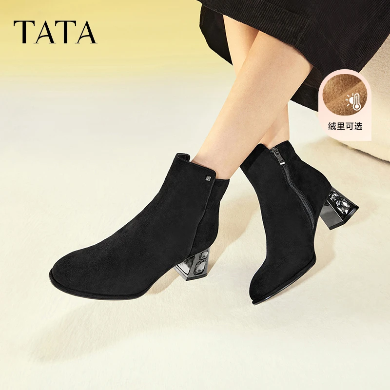 Tata他她粗跟弹力瘦瘦短靴女靴气质加绒法式时装靴冬季新UBP01DD3