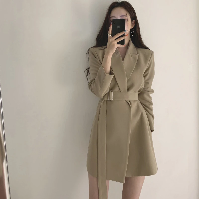 女神范高级感西装外套新款女装显高时尚OL通勤收腰7730