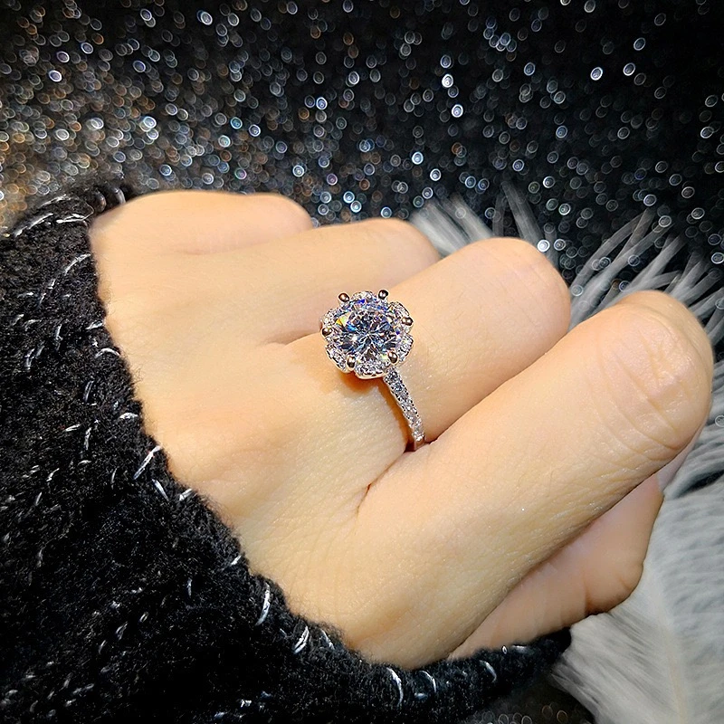 高定莫桑【花蕾女神】时尚轻奢豪华结婚求婚莫桑可调节戒指女款