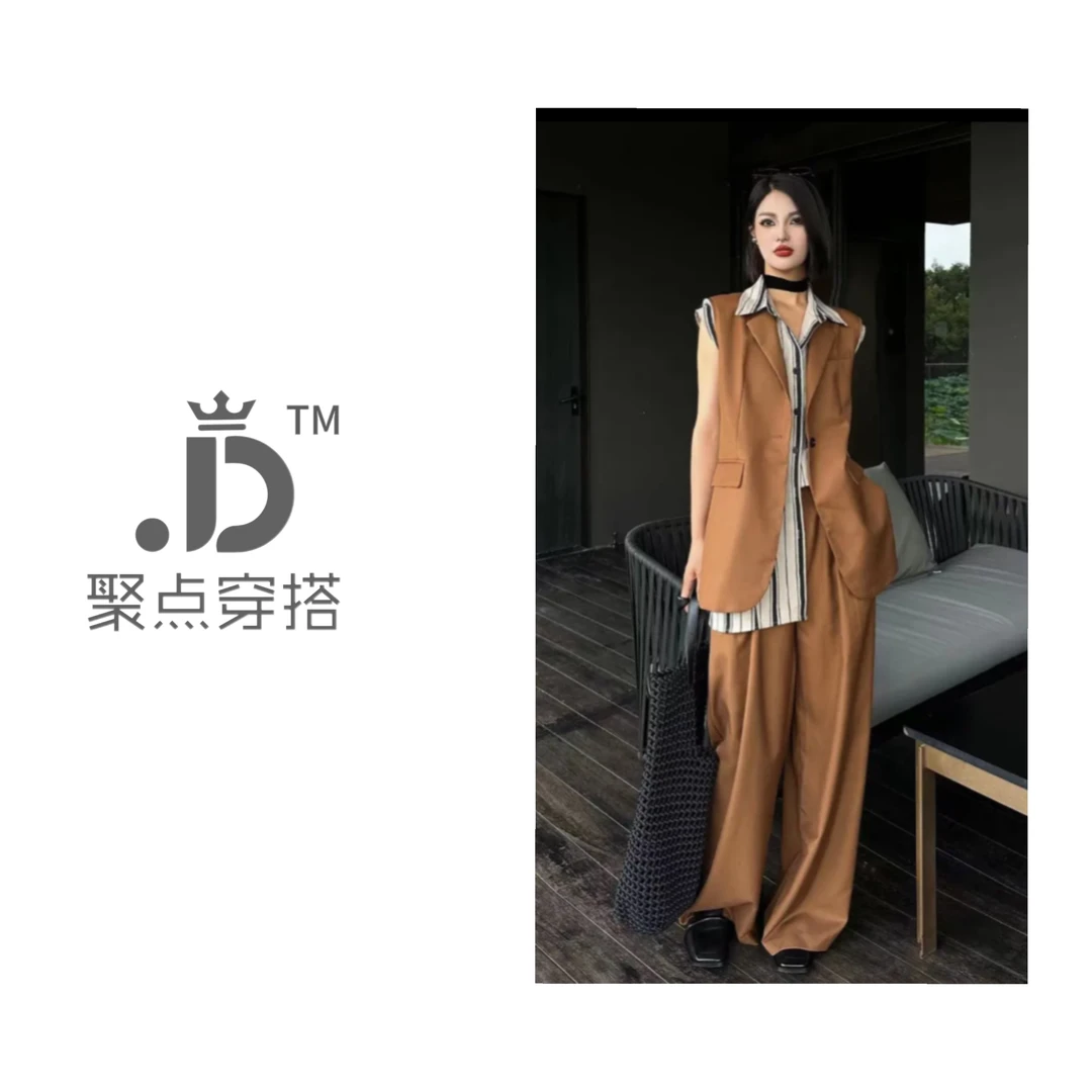 JUDIAN-秋季首炸【欧货真两件背后镂空】无袖垫肩上衣