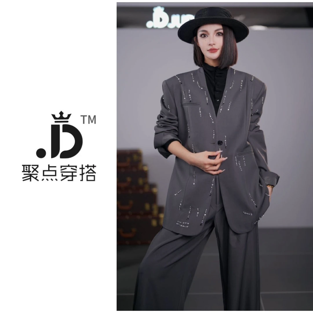 JUDIAN-【夜幕流星】轻奢重工设计师时尚V领小西装8jd833167