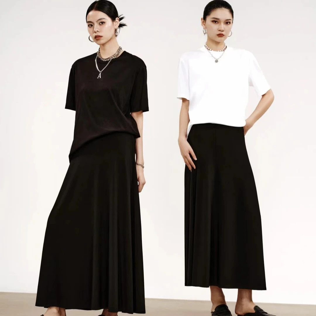 阿玛施AMASS/新款时尚百搭垂坠感果冻半裙5200502