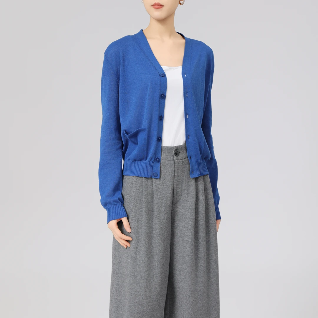 AMASS/阿玛施新款气质经典针织衫简约百搭V领针织开衫5499261