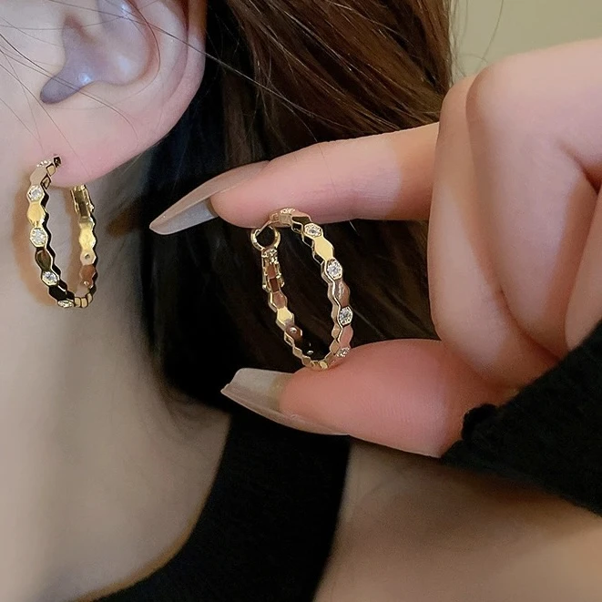 铜合金耳饰 轻奢气质时尚耳钉653