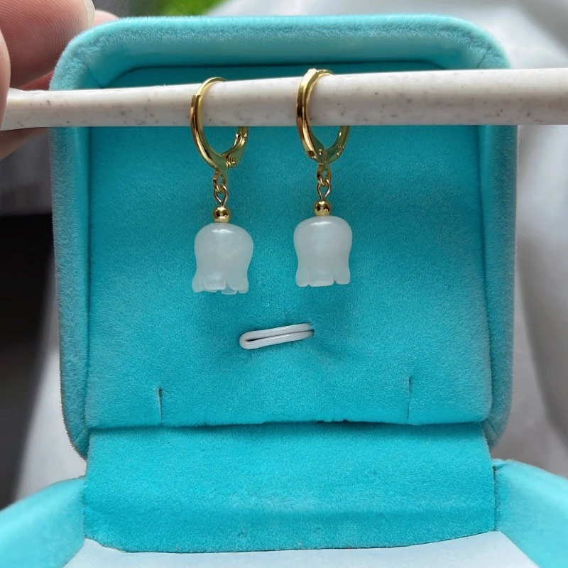 天然新疆兰铃花金丝玉耳环