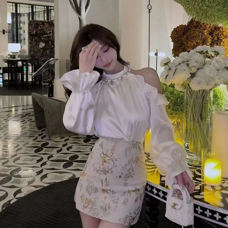 2024秋冬上新显瘦辣妹小众性感长袖修身短款韩版秋季设两件套