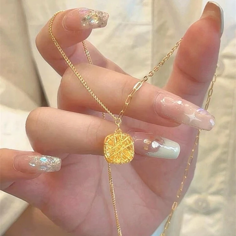 铜合金项链 时尚精致爆闪拉丝小方糖项链女轻奢百搭不掉色锁骨链