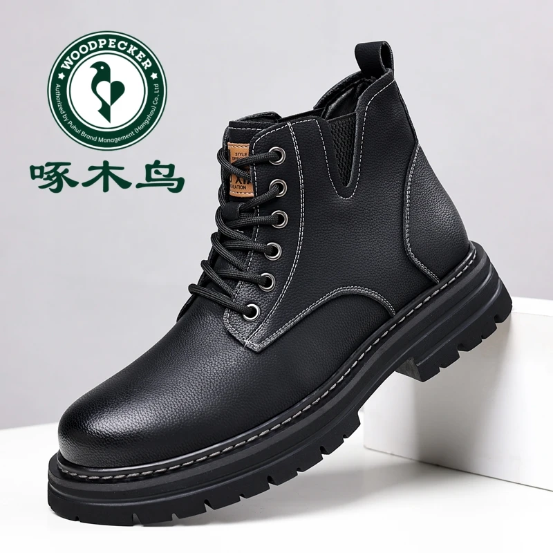啄木鸟男鞋新款秋季中帮靴子休闲英伦风厚底复古踢不烂工装马丁靴