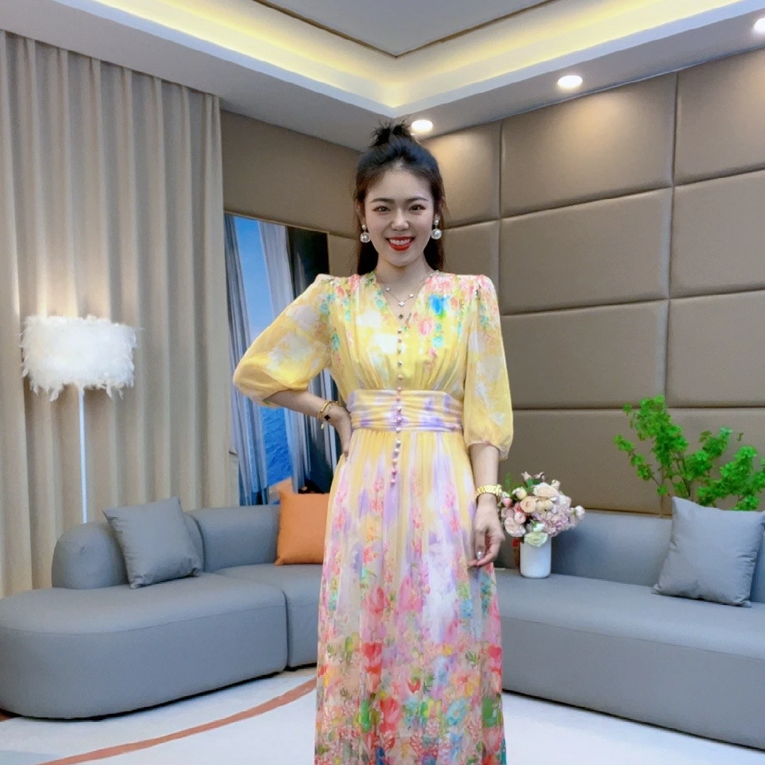 【火火精选】“春暖花开” 法式V领宽松碎花印花桑蚕丝连衣裙 90466