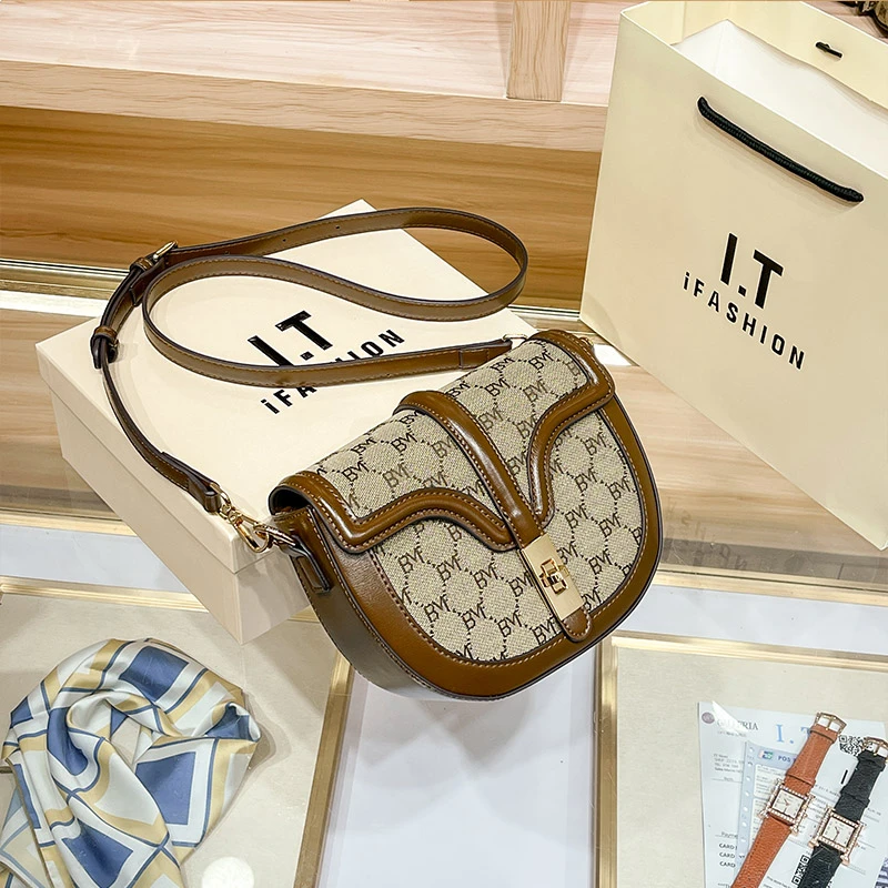 BVF女2024新款高颜值马鞍包高档斜挎包ins高级感小众百搭单肩包