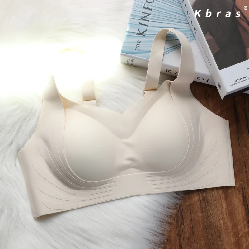 Kbras日本无痕内衣女大胸显小聚拢无钢圈防下垂收副乳调整型文胸