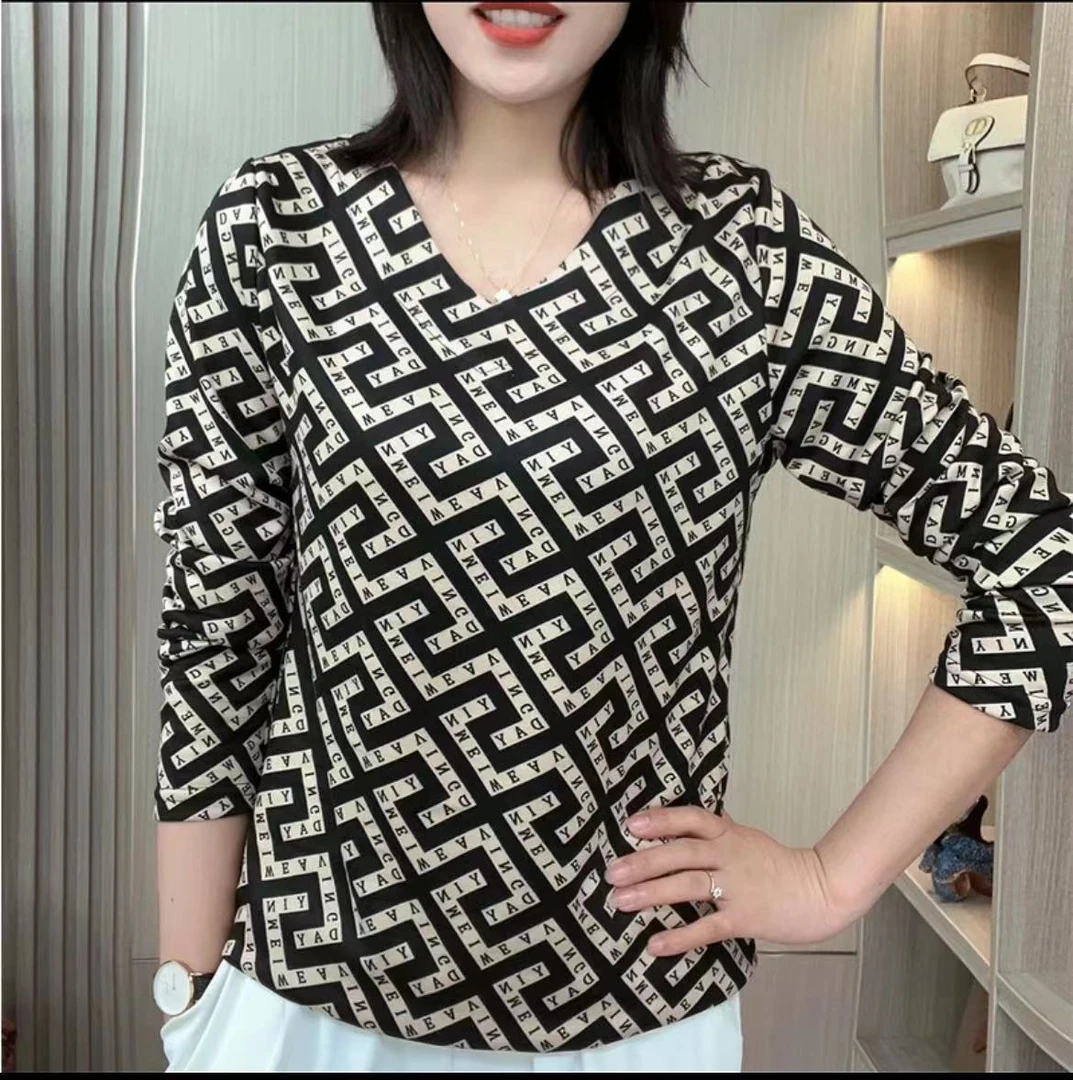 中年长袖t恤女 2023新款中老年洋气秋衣外穿妈妈装打底衫百搭上衣