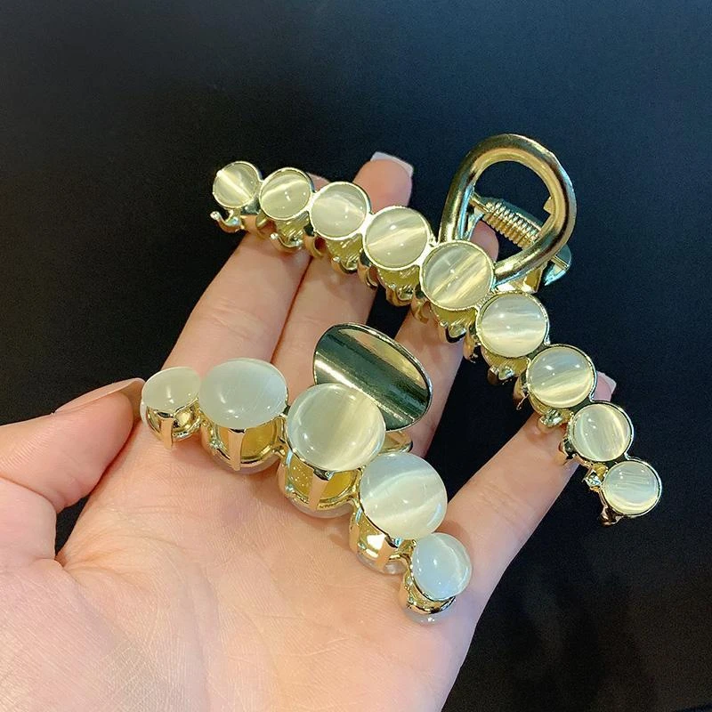 高级感抓夹女盘发秋冬季发夹大号猫眼石鲨鱼夹后脑勺头发夹子头饰