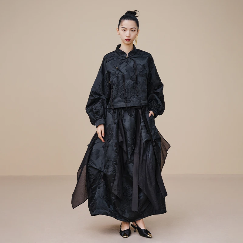 吉丘古儿花满衣复古暗纹提花短外套宽松立领流苏盘扣上衣G233Y029