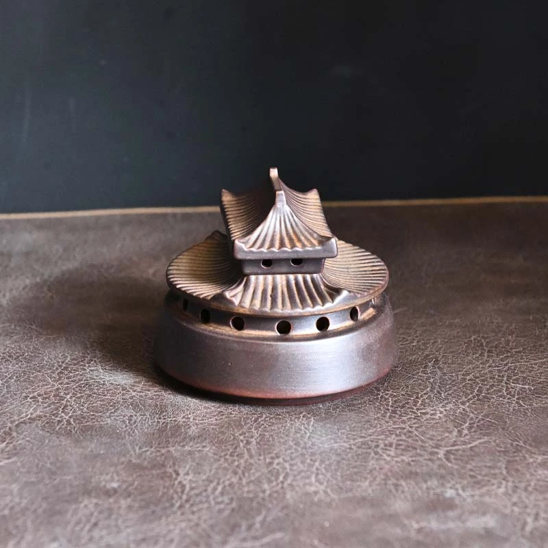 宝塔陶瓷香炉家用檀香中式香薰炉