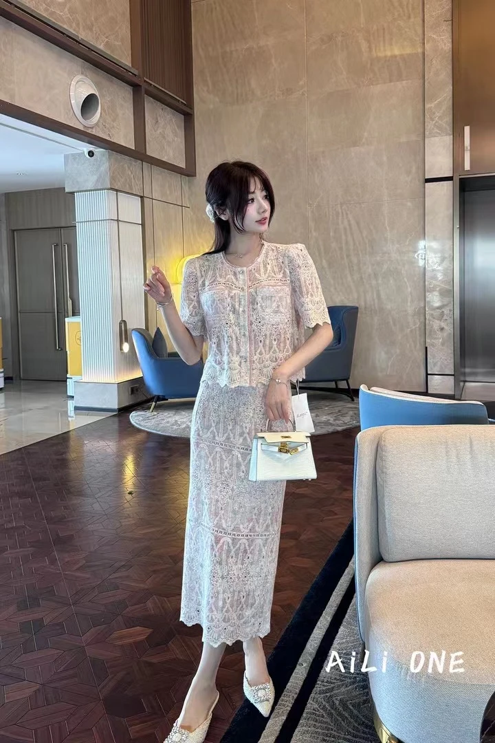 爱丽二姐拍这里，款新款开叉连衣裙女装连衣裙轻奢复古法式裙子