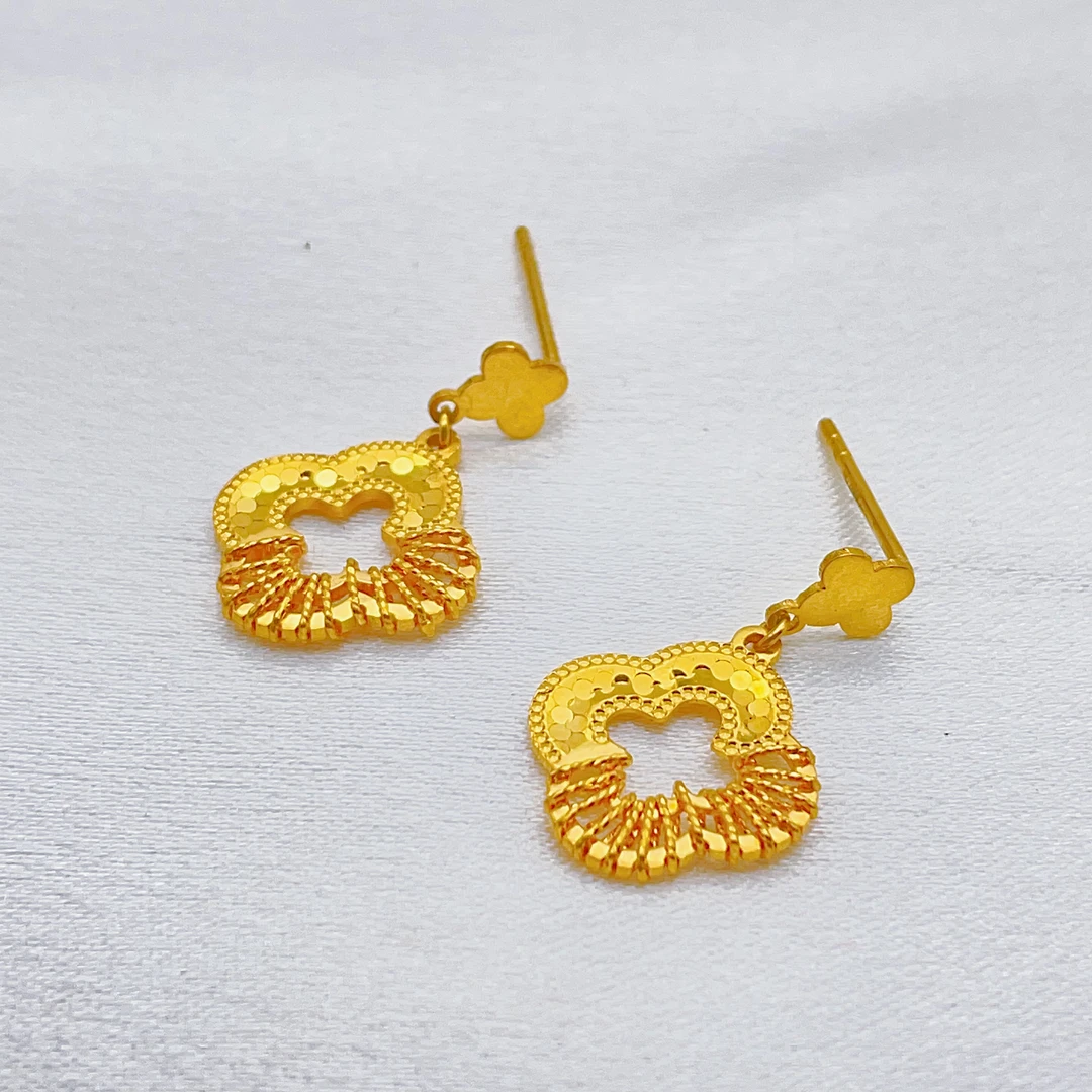 老庙足金2 精工5G工艺 时尚百搭 四叶草直针 3.15克