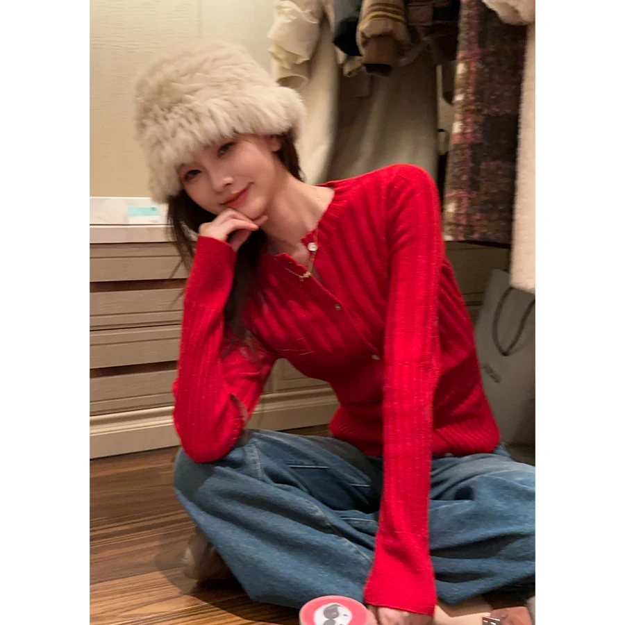 CHICHEN/晨妍《绯红心动》咩咩毛厚实修身打底开衫