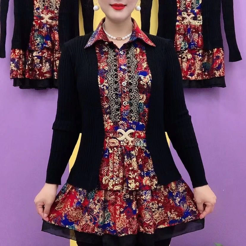 春秋季新版洋气时尚宽松显瘦百搭网红妈妈装小碎花假两件上衣