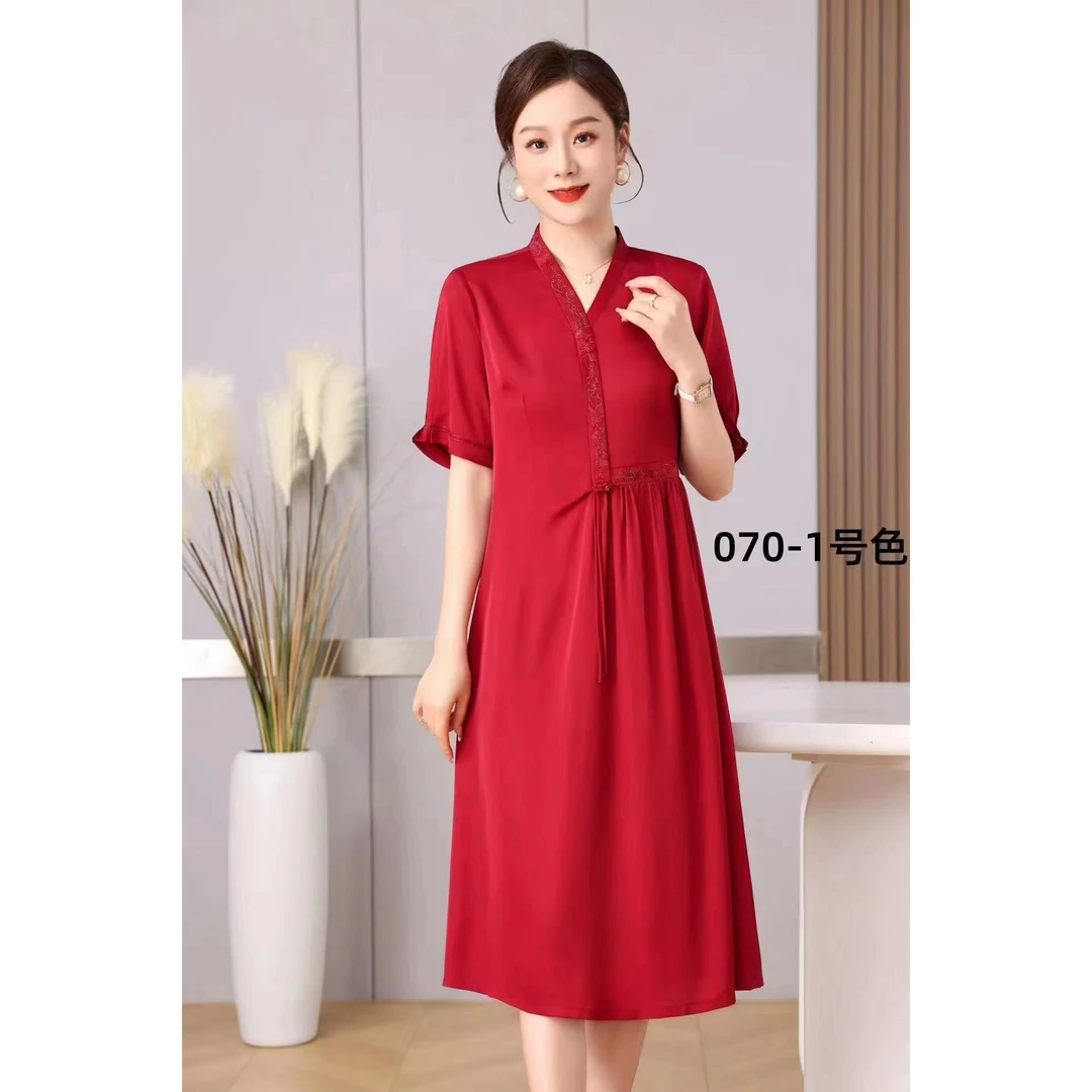 1-070-17新款舒适时尚气质连衣裙