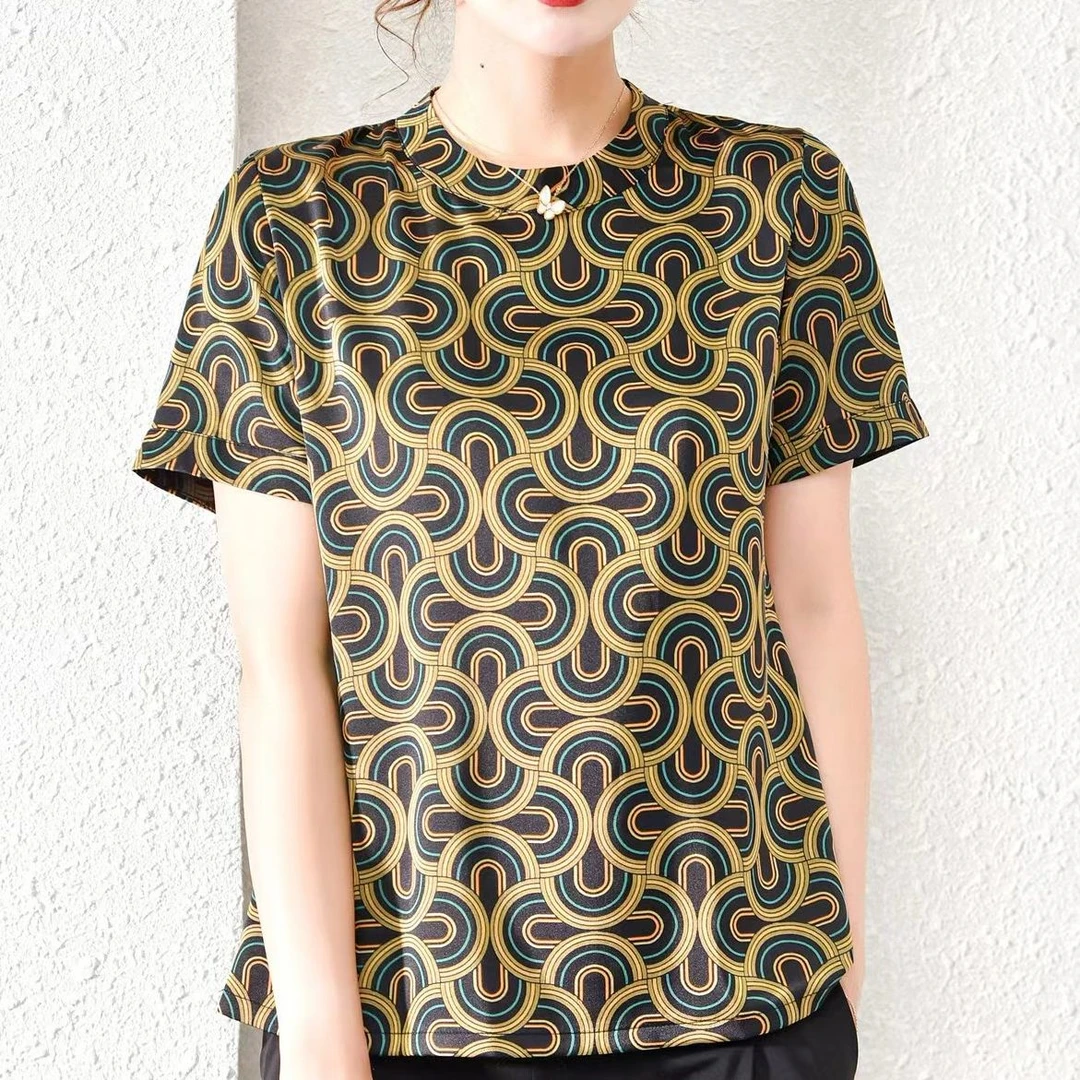 1-253-17新款时尚休闲小衫