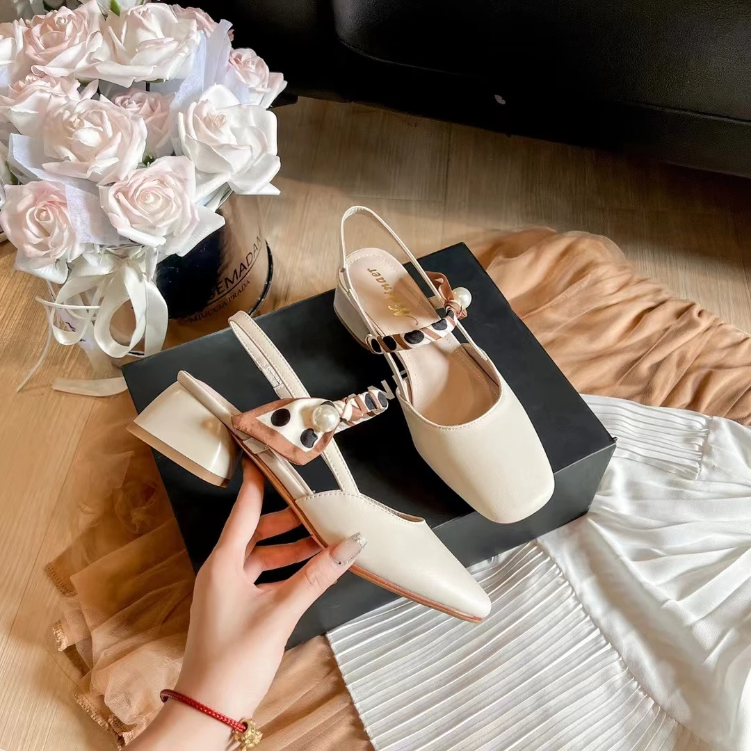 法式时尚气质新款方头一字带仙女风真皮前包后空绸带凉鞋四季鞋