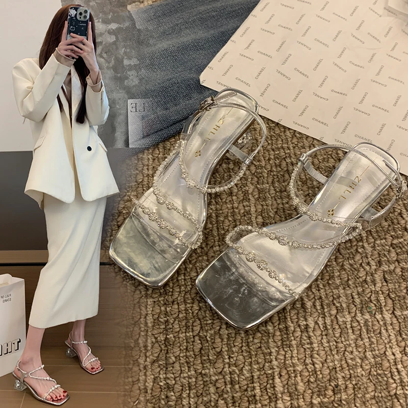 紫幻玲珑加宽大码2024夏季新款外穿时尚气质方头水晶跟高跟凉鞋