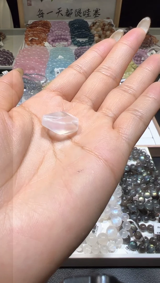 【闪购商品】长石裸石未镶嵌蓝月光随行单株大号   多样性发其一