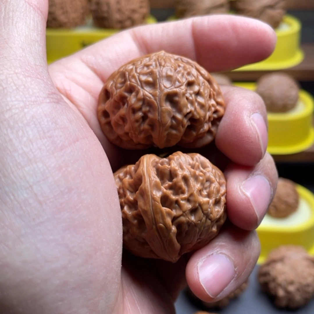 【闪购商品】文玩核桃吊坠J****C38宫灯