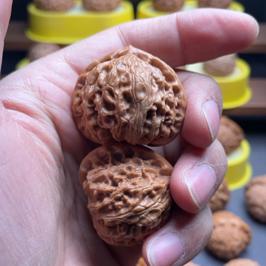 【闪购商品】文玩核桃吊坠一**不37宫灯