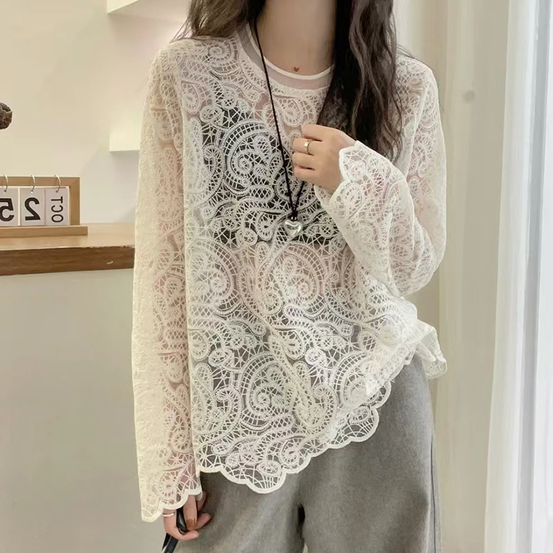 法式蕾丝长袖叠穿打底衫女新款镂空钩花设计感T恤内搭上衣潮