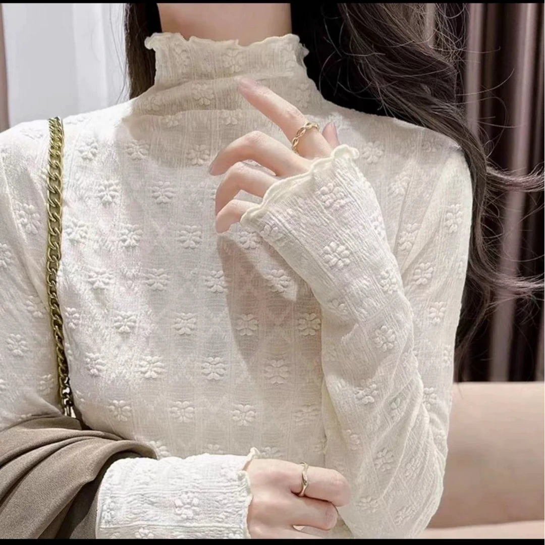 【花朵-水溶蕾丝】 新款显瘦花朵刺绣水溶蕾丝打底衫A361