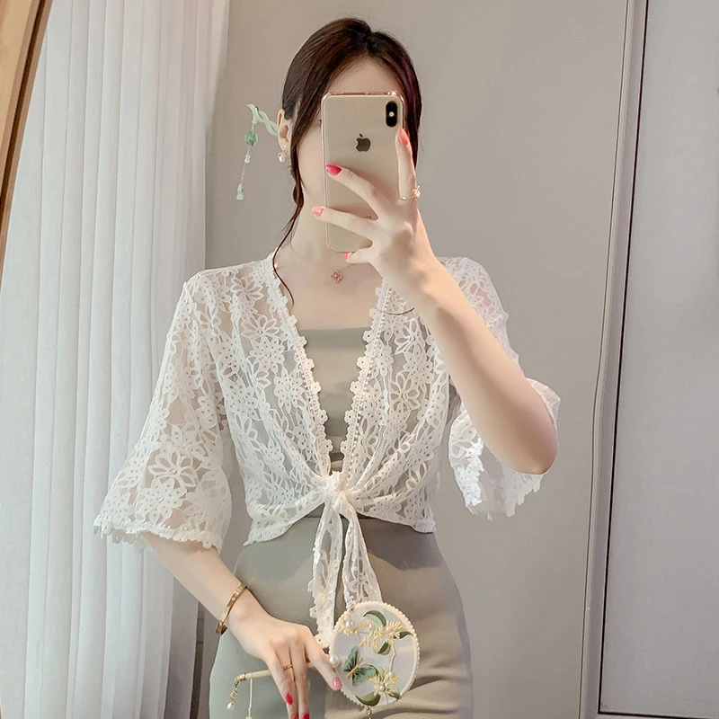 蕾丝镂空防晒衣女夏季薄款系带外搭开衫短款宽松配裙子吊带小披肩