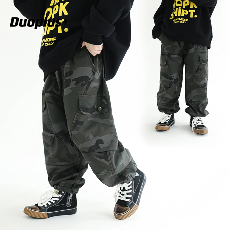 多加潮牌儿童加绒工装裤2024年秋冬装新款男童迷彩裤加绒加厚长裤