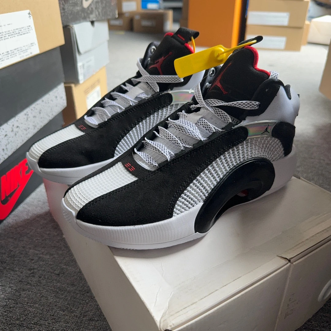 42.5码/AJ35 实战篮球鞋 黑白/全新原盒
