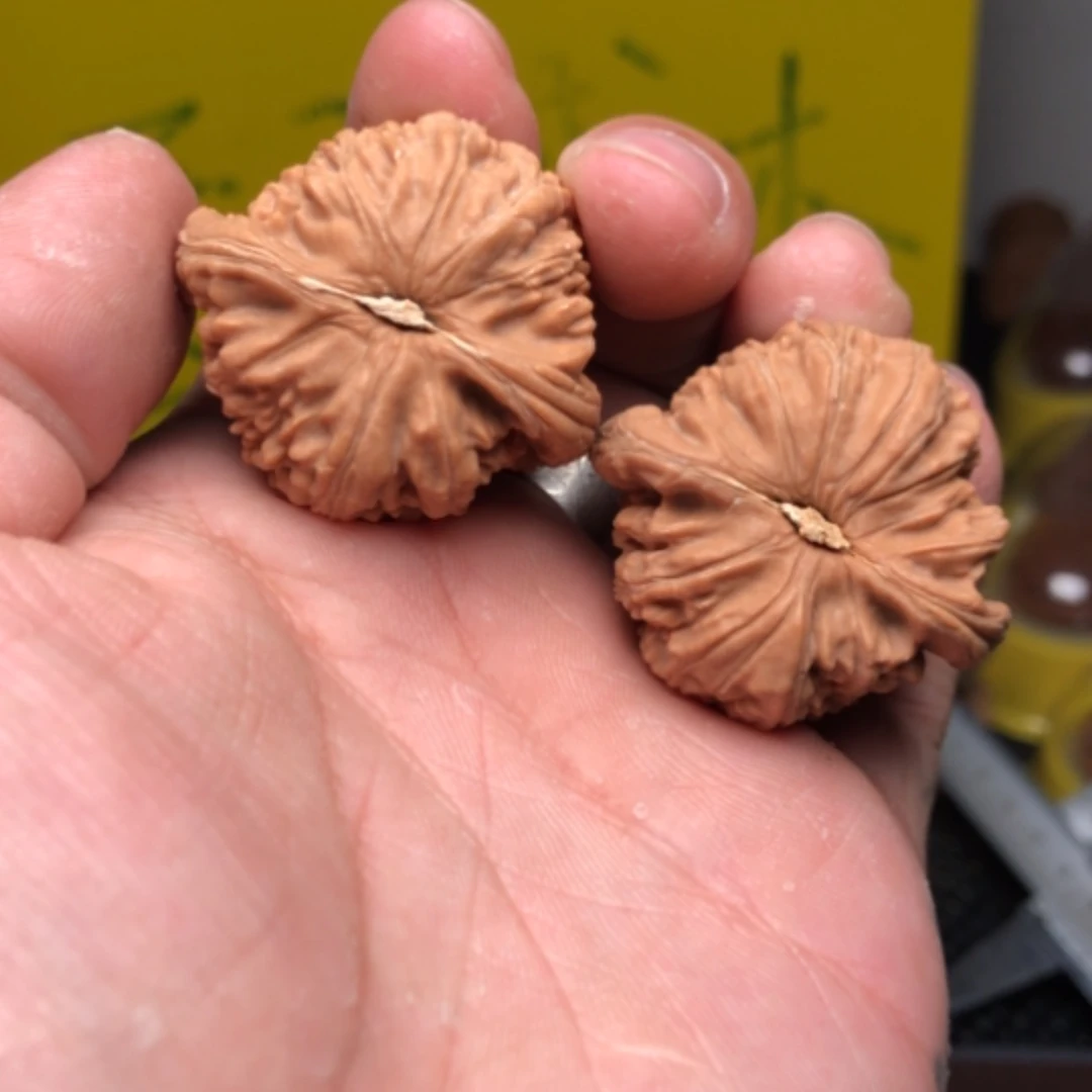 【闪购商品】文玩核桃吊坠