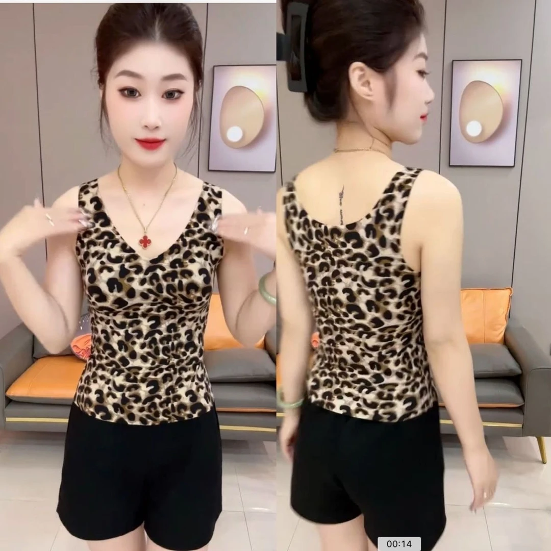 热销新品小辣妹背心甜辣秋冬款可外穿无痕时尚豹纹带胸垫打底内衣