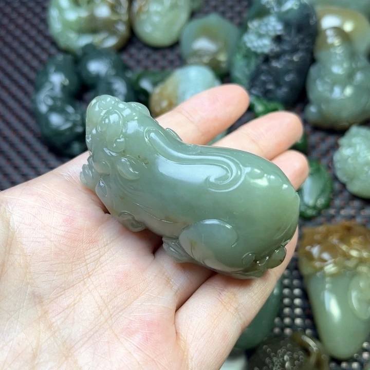 和田玉颈饰未镶嵌王*权