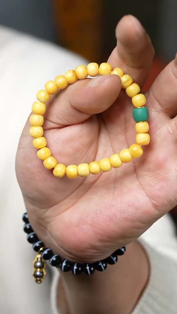 【闪购商品】黄（多样性发货，发其一）