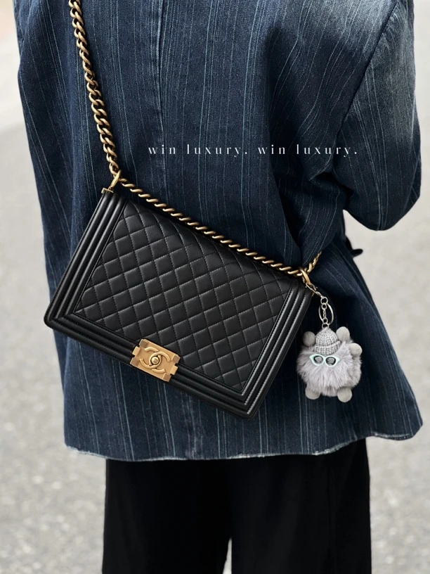 95新 Chanel/香奈儿 香奈儿黑金中大号leboy单肩斜挎包 19开