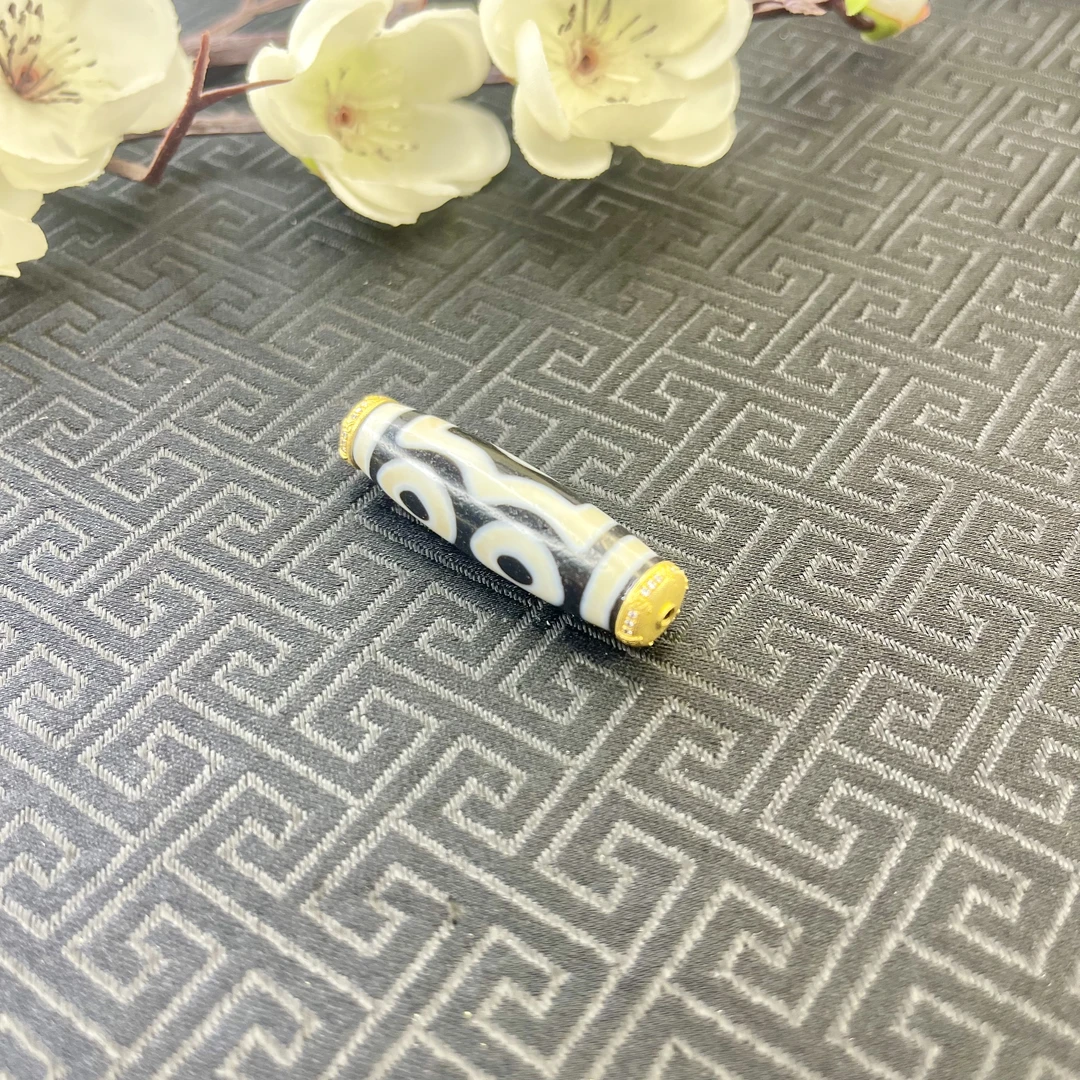 【大师兄】18K镶嵌黑白宝盖三Y玛瑙首饰吊坠纹路规格