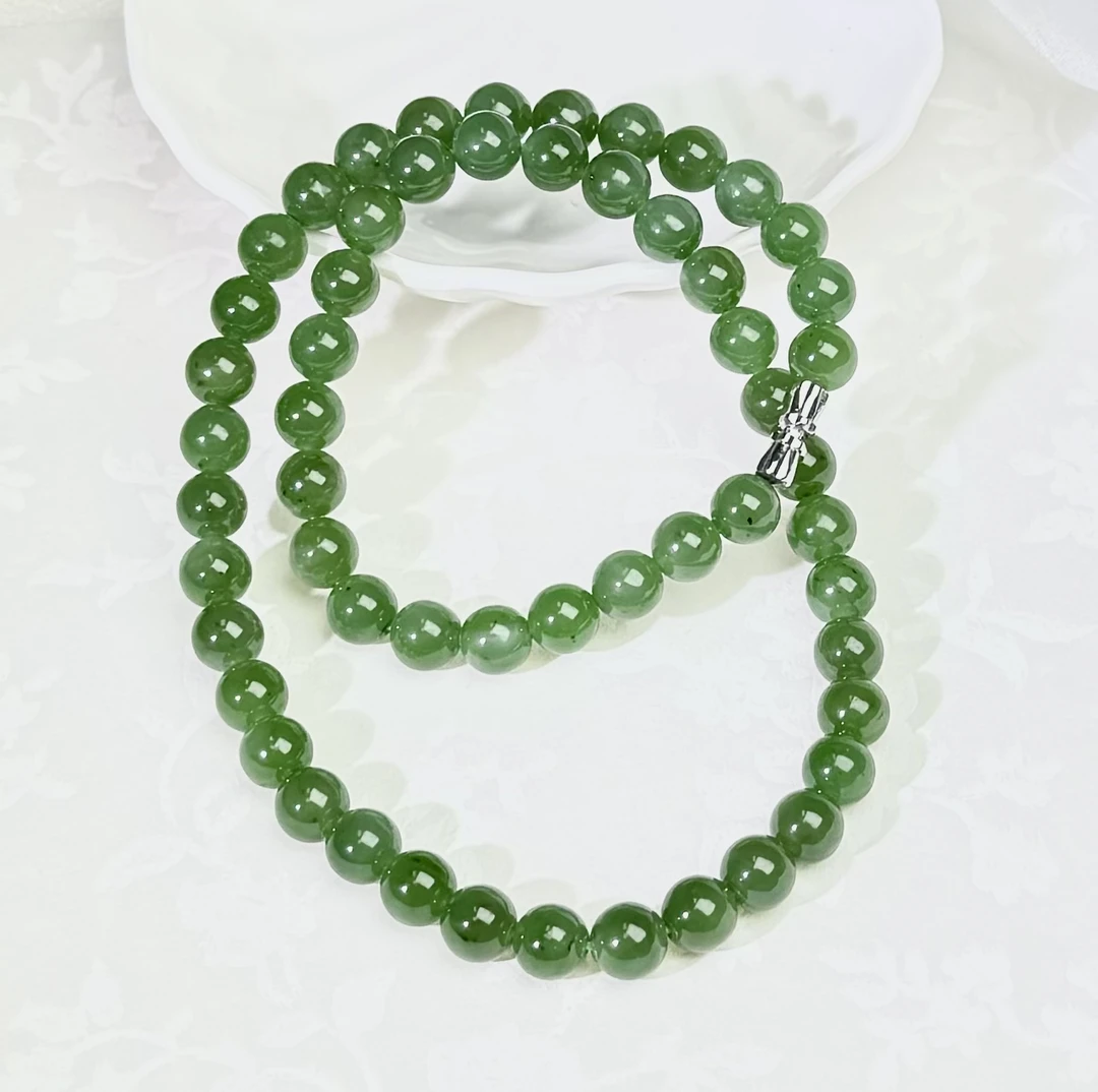 和田玉冰底猫眼阳绿8mm项链